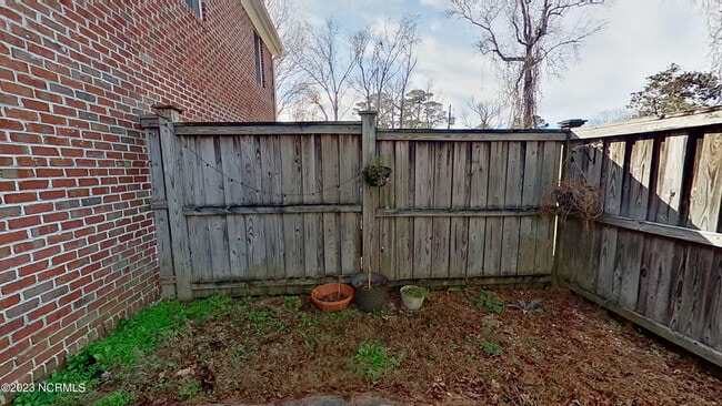 Building Photo - 6229 Wrightsville Ave