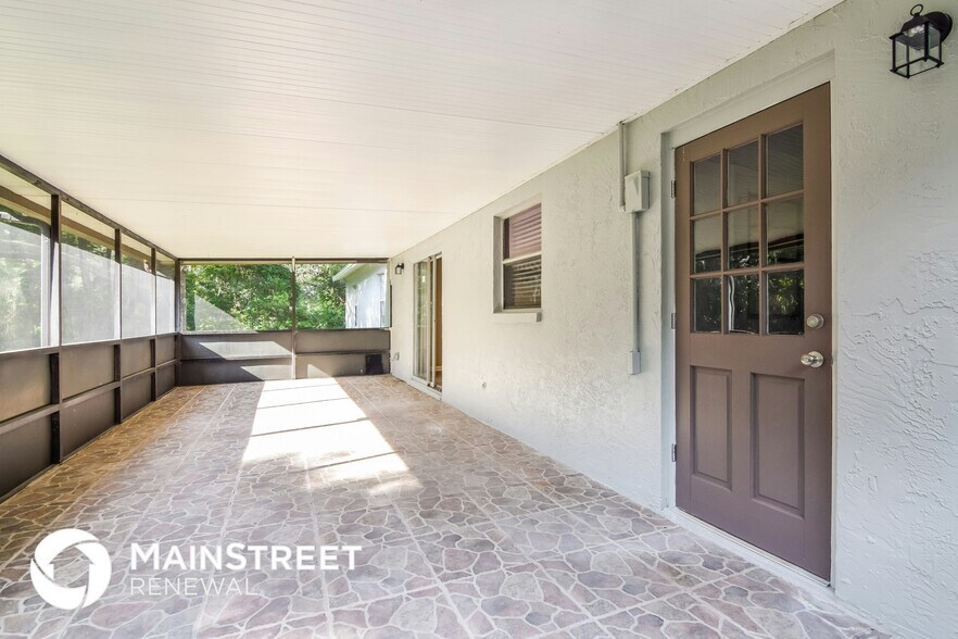 Building Photo - 8720 Christi Ct