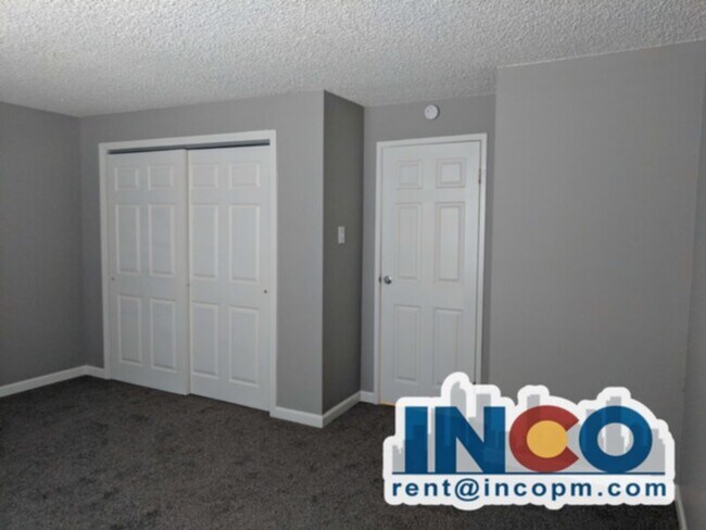 Building Photo - 14069 E Jewell Ave