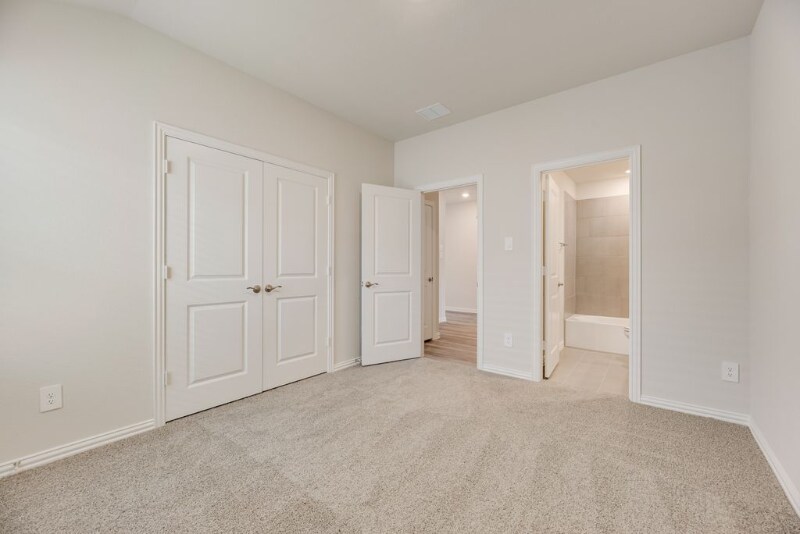 Building Photo - 2220 Dunbar Dr