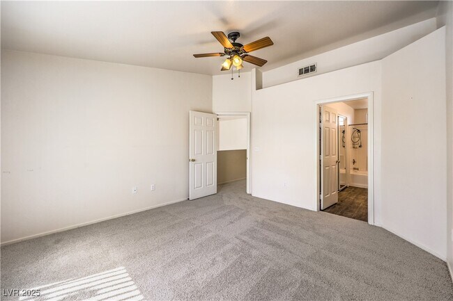 Building Photo - 1452 Rothwell Ct