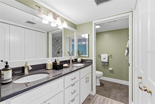 Building Photo - 2413 Bayshore Blvd