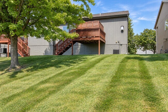 Building Photo - 16405 Camden Ave