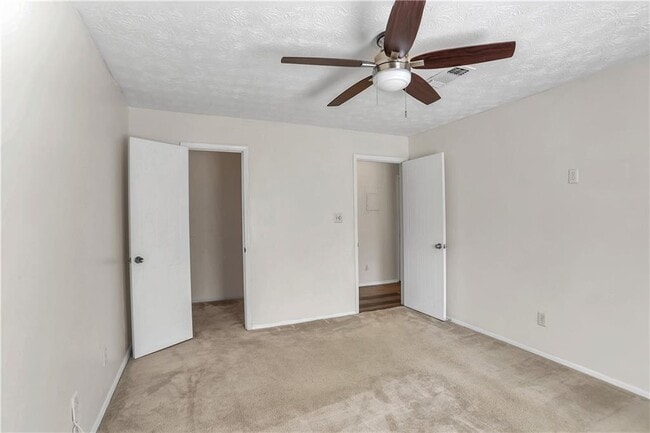 Building Photo - 1408 Country Park Dr
