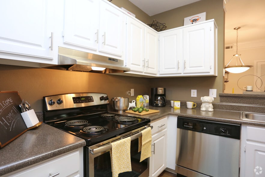 Interior Photo - Merritt at Sugarloaf