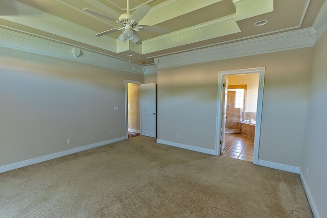 Building Photo - Home for rent in Deatsville