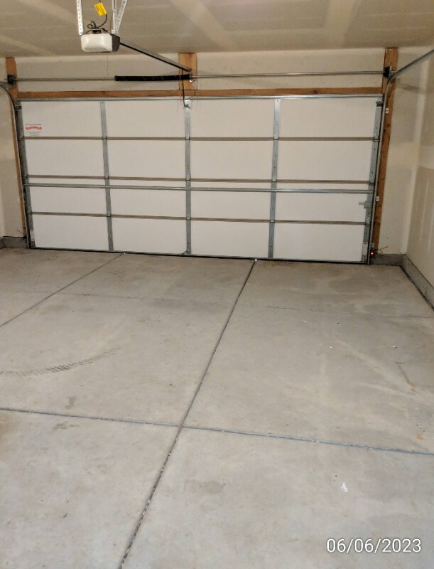 Building Photo - 817 Craven Ave