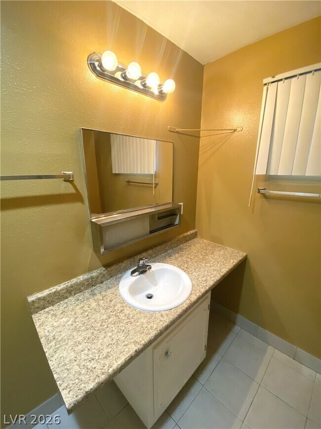 Building Photo - 3200 Arlene Way