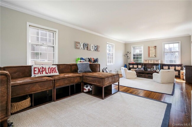 Building Photo - 59 Clinton Ave