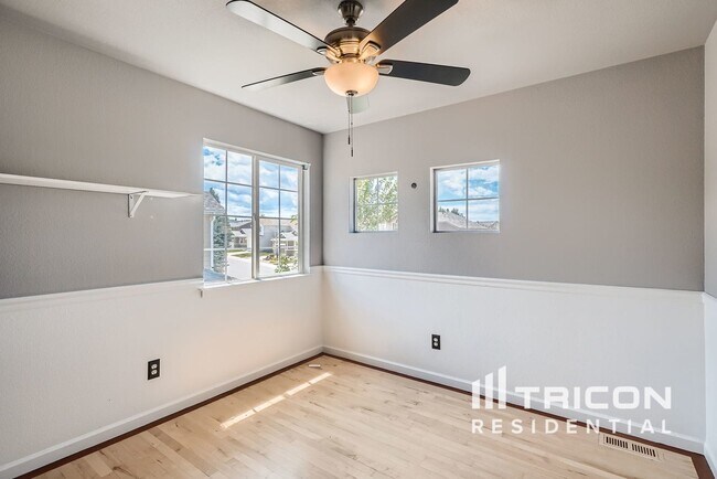 Building Photo - 10242 S Kelliwood Way