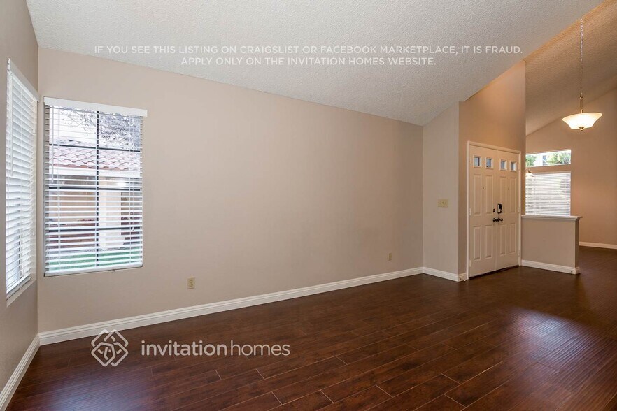 Building Photo - 330 Hutchings Ln