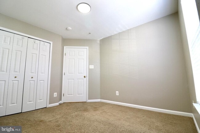 Building Photo - 25323 Damascus Park Terrace