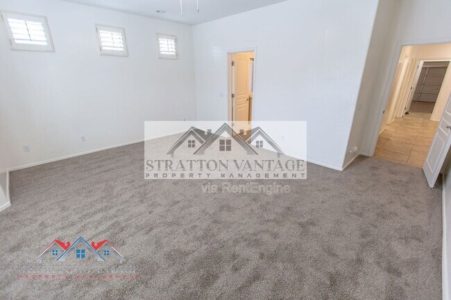 Building Photo - 11527 East Starkey Avenue