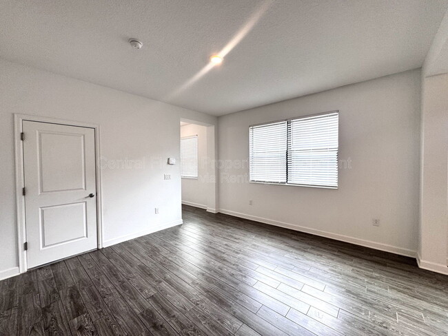 Building Photo - 1256 Payne Stewart Dr