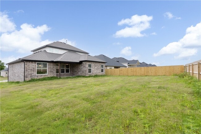 Building Photo - 1121 Whistler St