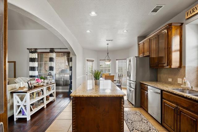 Building Photo - 10582 Toffenham Dr
