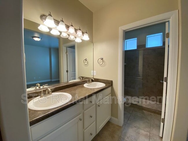 Building Photo - 3439 S Barcelona Dr