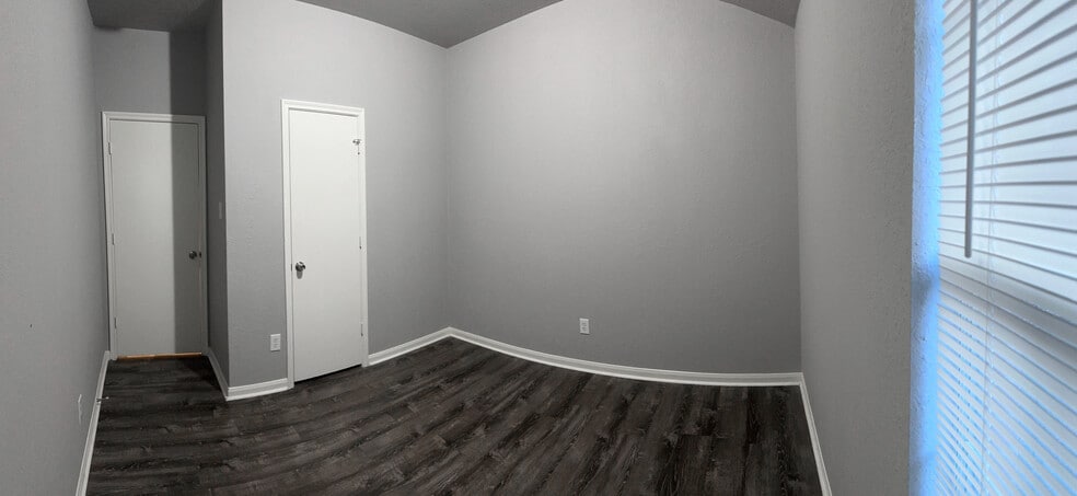 Building Photo - 8007 Arbury Glen Ln