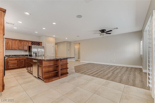 Building Photo - 4437 Verdiccio Ave