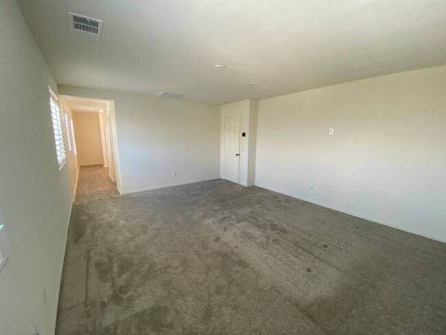 Building Photo - Beautiful Home in Perris