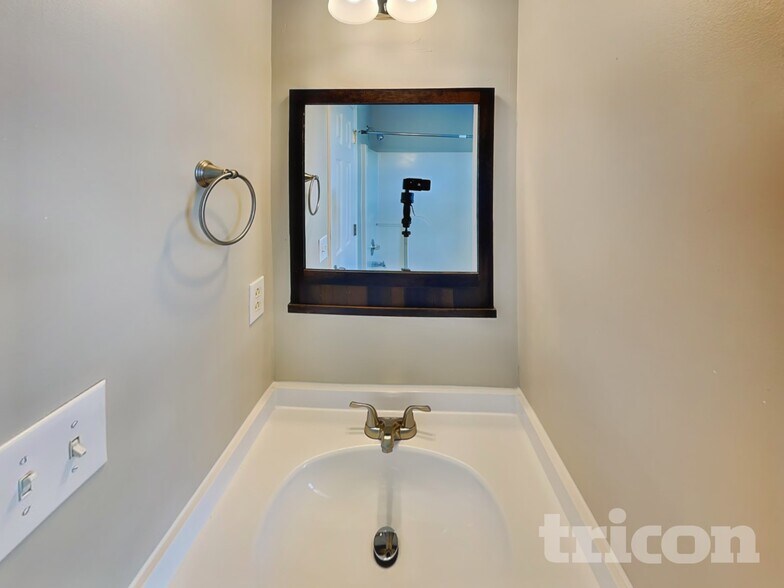Building Photo - 205 Horace Mann Dr