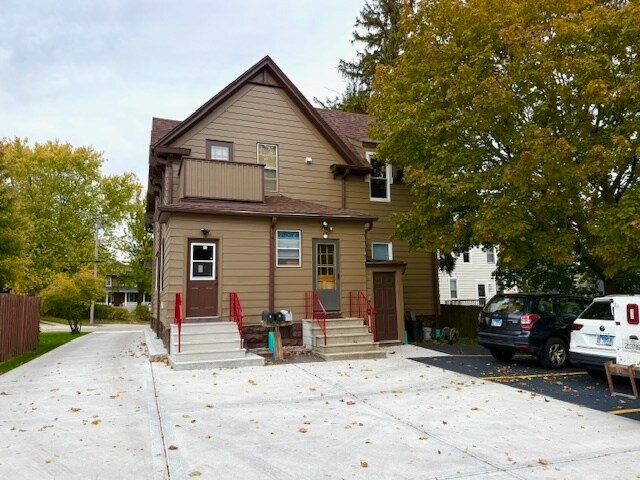 Building Photo - 728 DeKalb Ave