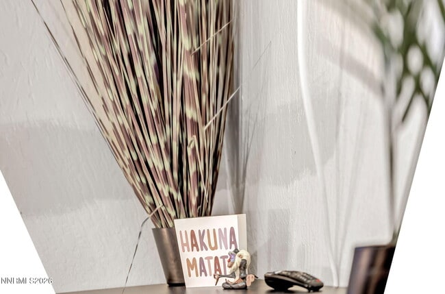 Building Photo - 1490 Foster Dr