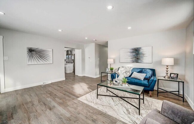 Building Photo - 3240 Dexter St