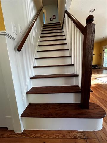 Building Photo - 215 S Montclair Ave