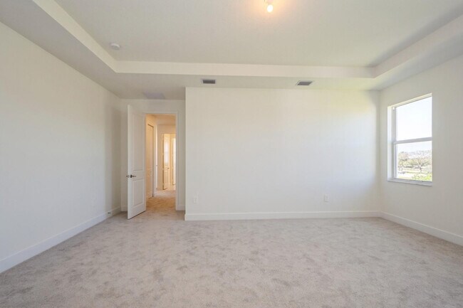 Building Photo - 4385 SW 123rd Ln