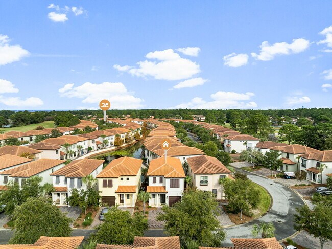 Building Photo - 1955 Baytowne Loop