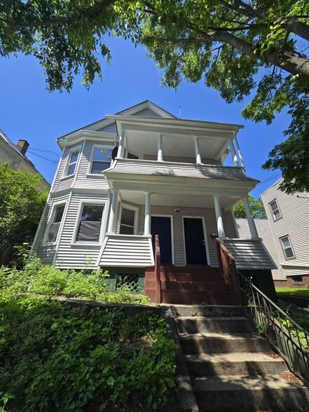 Building Photo - 48 Pardee Pl