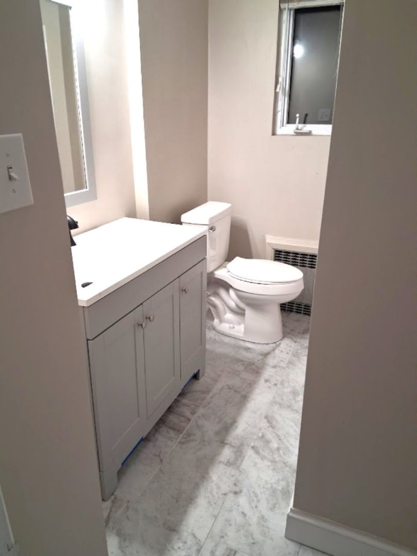 Building Photo - 848 Smith St