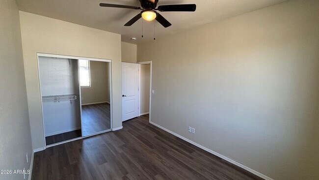 Building Photo - 3899 S Cricket Dr