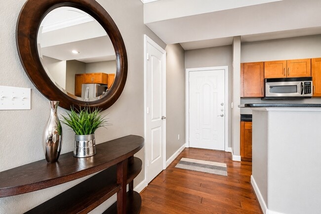 Building Photo - 2299 Lone Star Dr