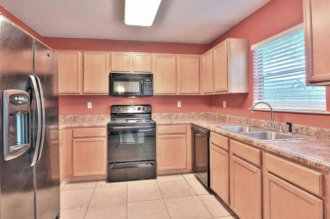 Building Photo - 1106 Devonshire Dr