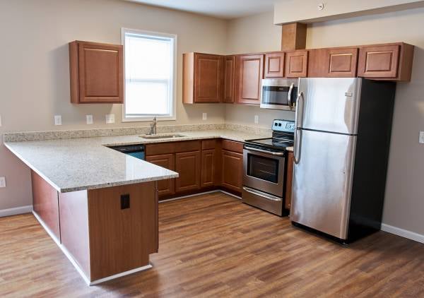 Building Photo - 720 Ohio Pike