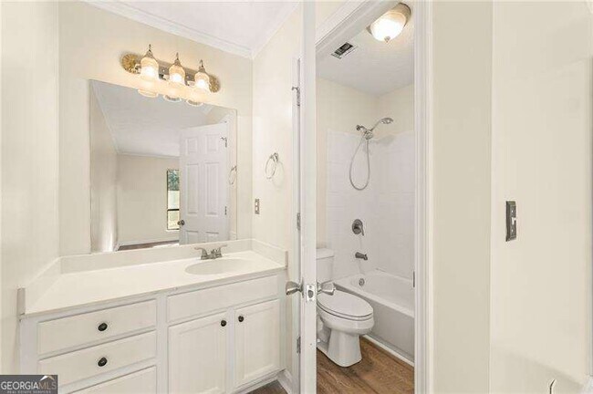 Building Photo - 523 Warm Springs Cir