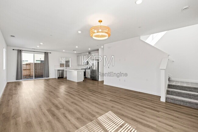 Building Photo - 10925 Admiral Cv Wy