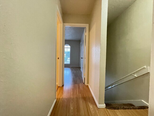 Building Photo - Affordable 2/1