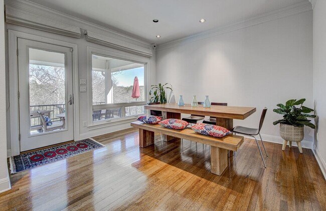 Building Photo - 4800 Mantle Dr