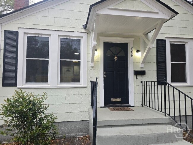 Building Photo - 2209 Mississippi Ave