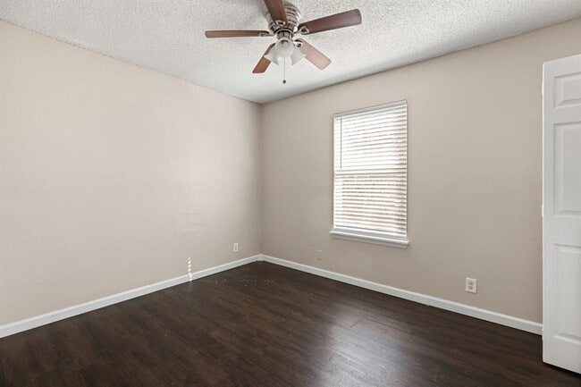 Building Photo - 6110 Wheless Cove