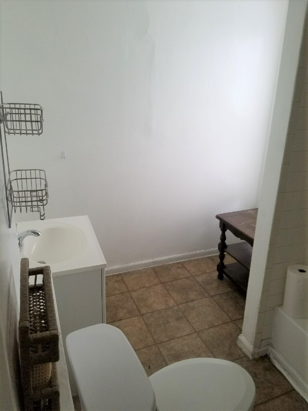 Building Photo - 128 Hawley St