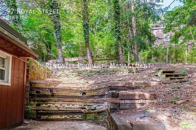 Building Photo - 97 Royal St