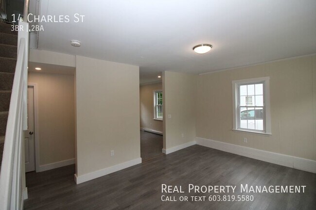Building Photo - Spacious Large 3-BD apartment located in t...