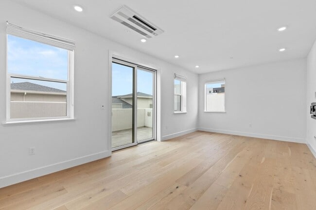 Building Photo - 3020 Boyter Pl