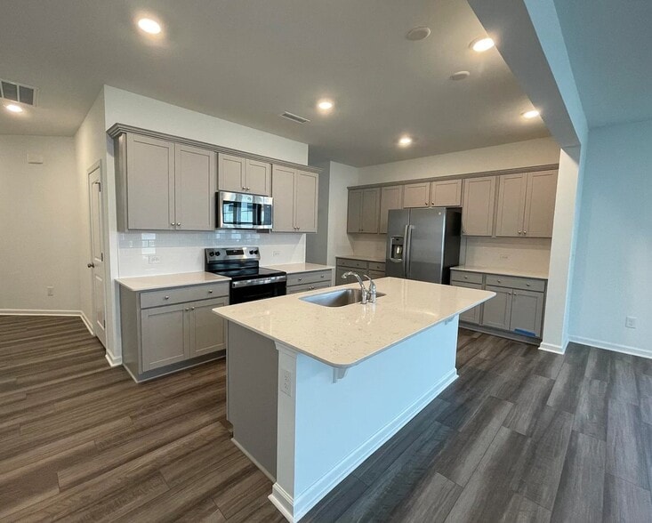 Building Photo - 249 Lily Patch Ln