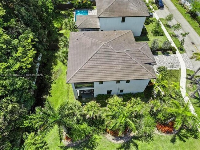 Building Photo - 12120 Rhino Oaks Dr