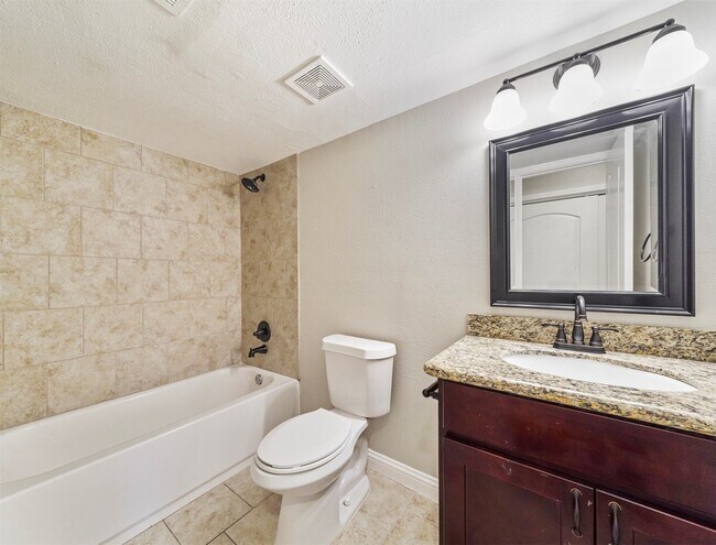 Building Photo - 24307 Broken Bow Ln